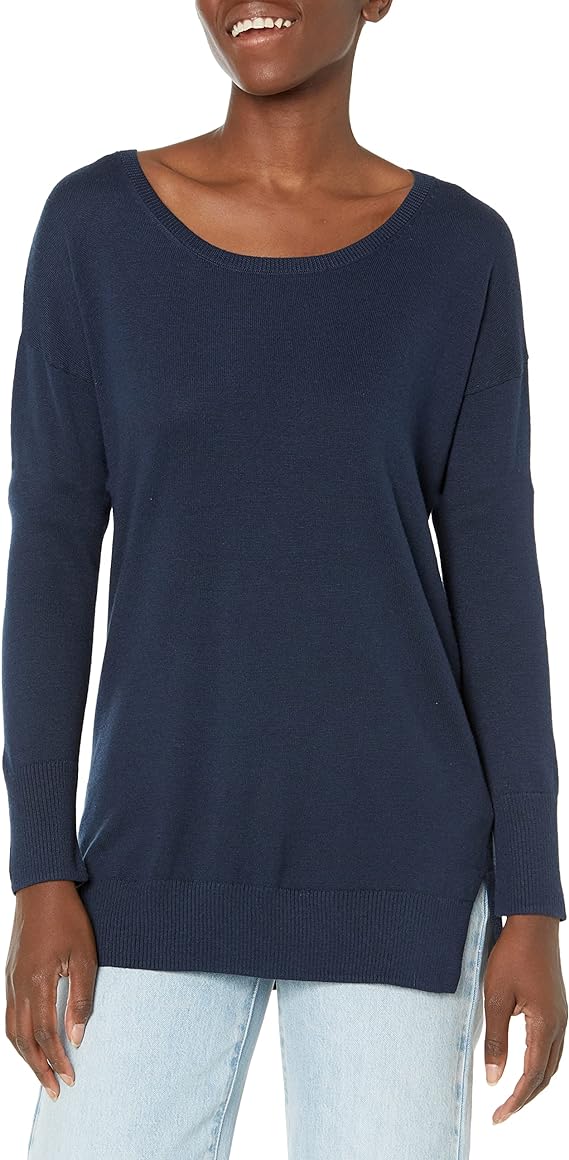 Women's sweater, lightweight, long-sleeved, crewneck, tunic slim knit